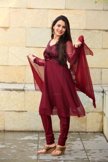Amrita Acharia feet photo 4