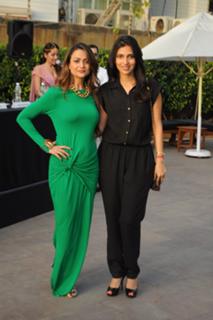 Amrita Arora feet photo thumbnail