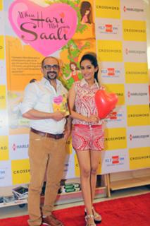 Amrita Rao feet photo thumbnail