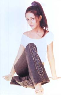 Amrita Rao feet photo thumbnail