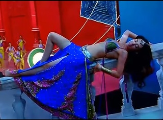 Amrita Rao feet photo thumbnail