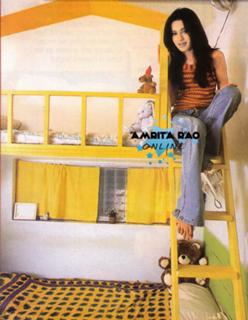 Amrita Rao feet photo thumbnail
