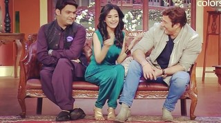 Amrita Rao feet photo thumbnail