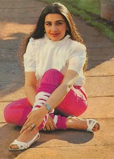 Amrita Singh feet photo 4