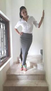 Amruta Khanvilkar feet photo 12