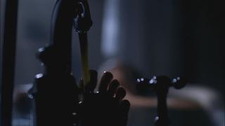 Amy Acker feet photo thumbnail