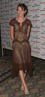 Amy Acker feet photo thumbnail