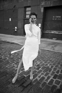Amy Acker feet photo thumbnail