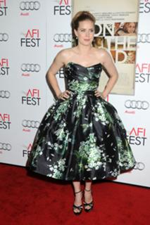 Amy Adams feet photo thumbnail