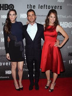 Amy Brenneman feet photo thumbnail