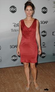 Amy Brenneman feet photo thumbnail