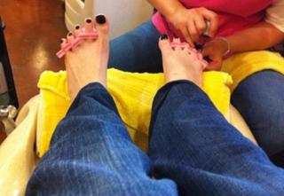 Amy Bruni feet photo 1