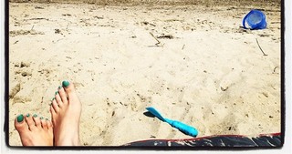 Amy Bruni feet photo 13