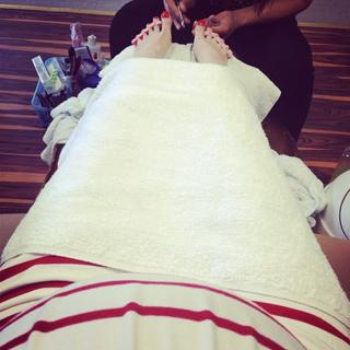 Amy Bruni feet photo 3