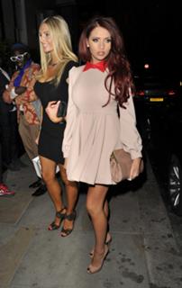 Amy Childs feet photo thumbnail