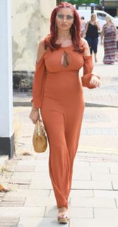 Amy Childs feet photo thumbnail