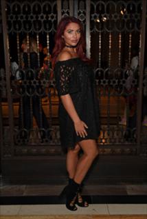 Amy Childs feet photo thumbnail