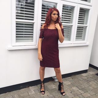 Amy Childs feet photo thumbnail