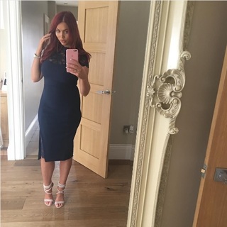 Amy Childs feet photo thumbnail