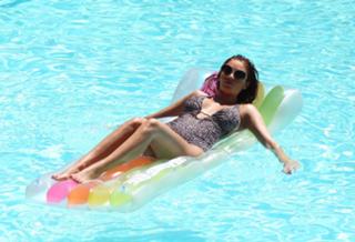 Amy Childs feet photo thumbnail