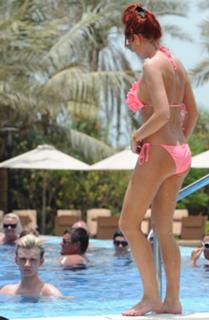 Amy Childs feet photo thumbnail