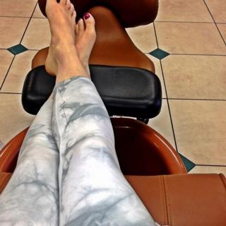 Amy Davidson feet photo thumbnail