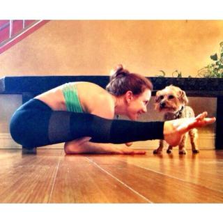 Amy Davidson feet photo thumbnail