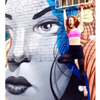 Amy Davidson feet photo thumbnail