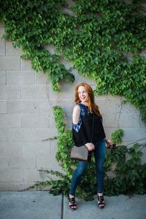 Amy Davidson feet photo thumbnail