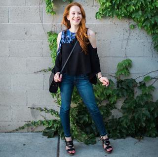 Amy Davidson feet photo thumbnail