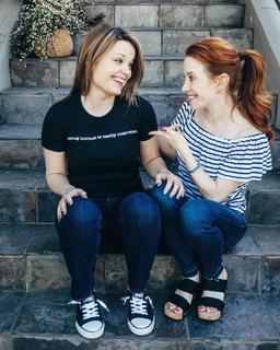 Amy Davidson feet photo thumbnail