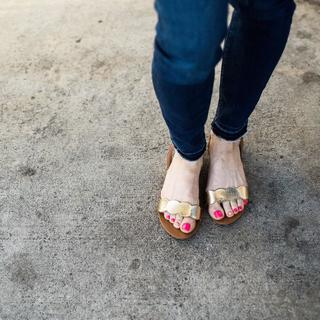 Amy Davidson feet photo thumbnail