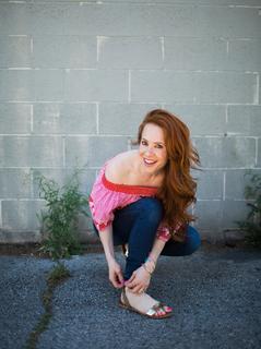 Amy Davidson feet photo thumbnail