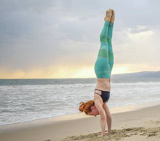 Amy Davidson feet photo thumbnail