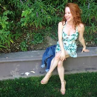 Amy Davidson feet photo thumbnail