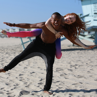 Amy Davidson feet photo thumbnail