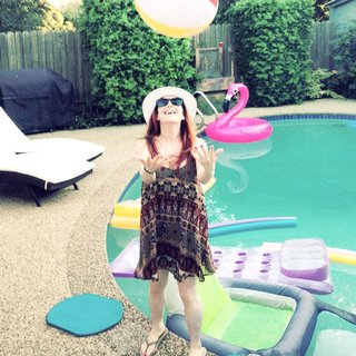 Amy Davidson feet photo thumbnail
