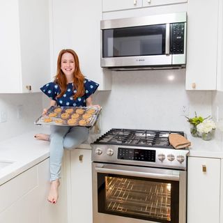 Amy Davidson feet photo thumbnail