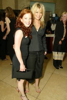 Amy Davidson feet photo thumbnail