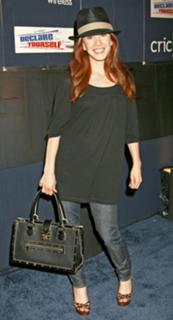 Amy Davidson feet photo thumbnail