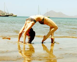 Amy Davidson feet photo thumbnail