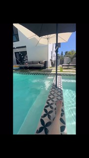Amy Davidson feet photo thumbnail