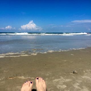 Amy Dumas feet photo thumbnail