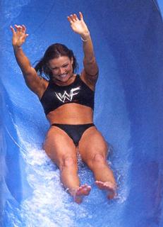 Amy Dumas feet photo thumbnail