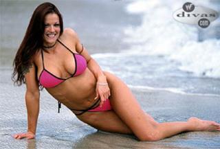 Amy Dumas feet photo thumbnail
