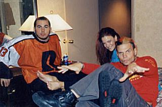 Amy Dumas feet photo thumbnail