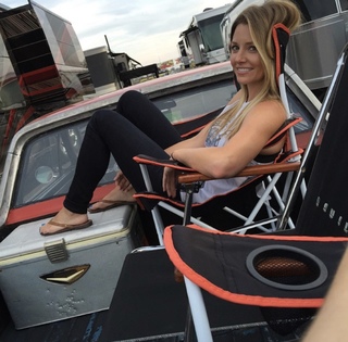 Amy Earnhardt feet photo 13