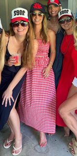 Amy Earnhardt feet photo 5