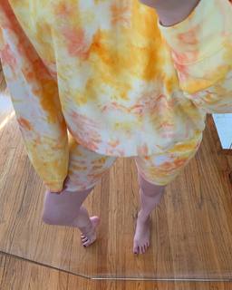 Amy Forsyth feet photo 1