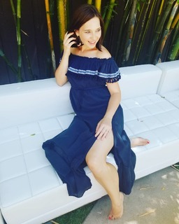 Amy Garber feet photo 9